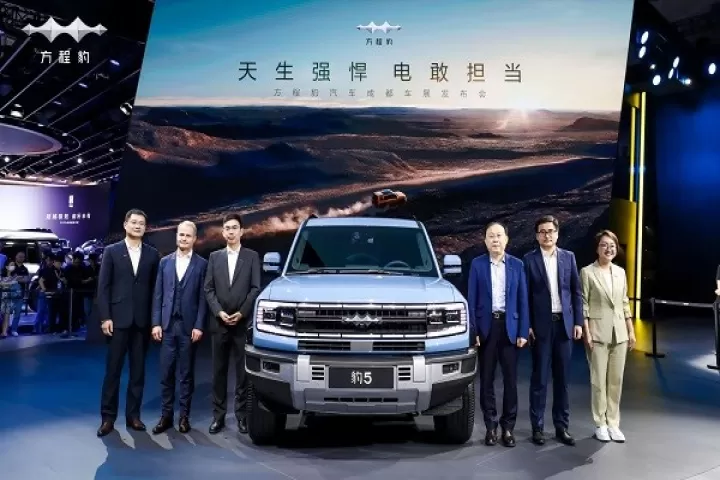 方程豹汽车_https://m.78xz.com_通讯社交_第4张